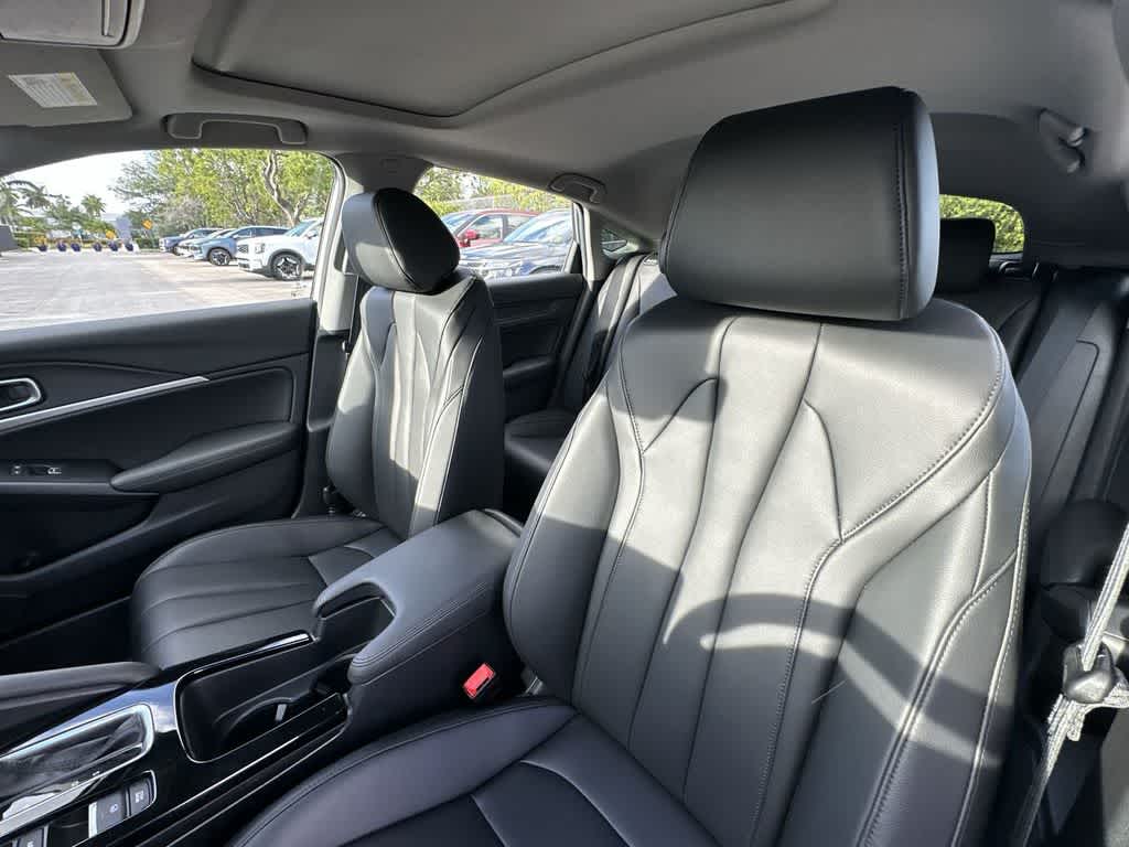 2025 Acura Integra Base