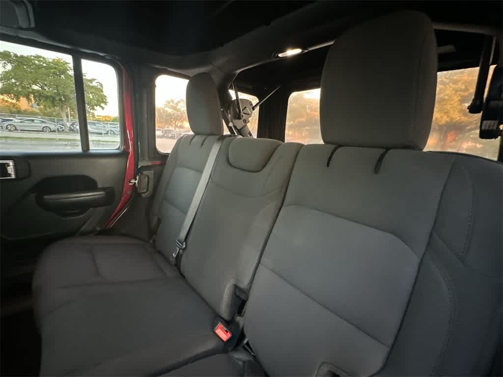 2022 Jeep Wrangler Unlimited Willys