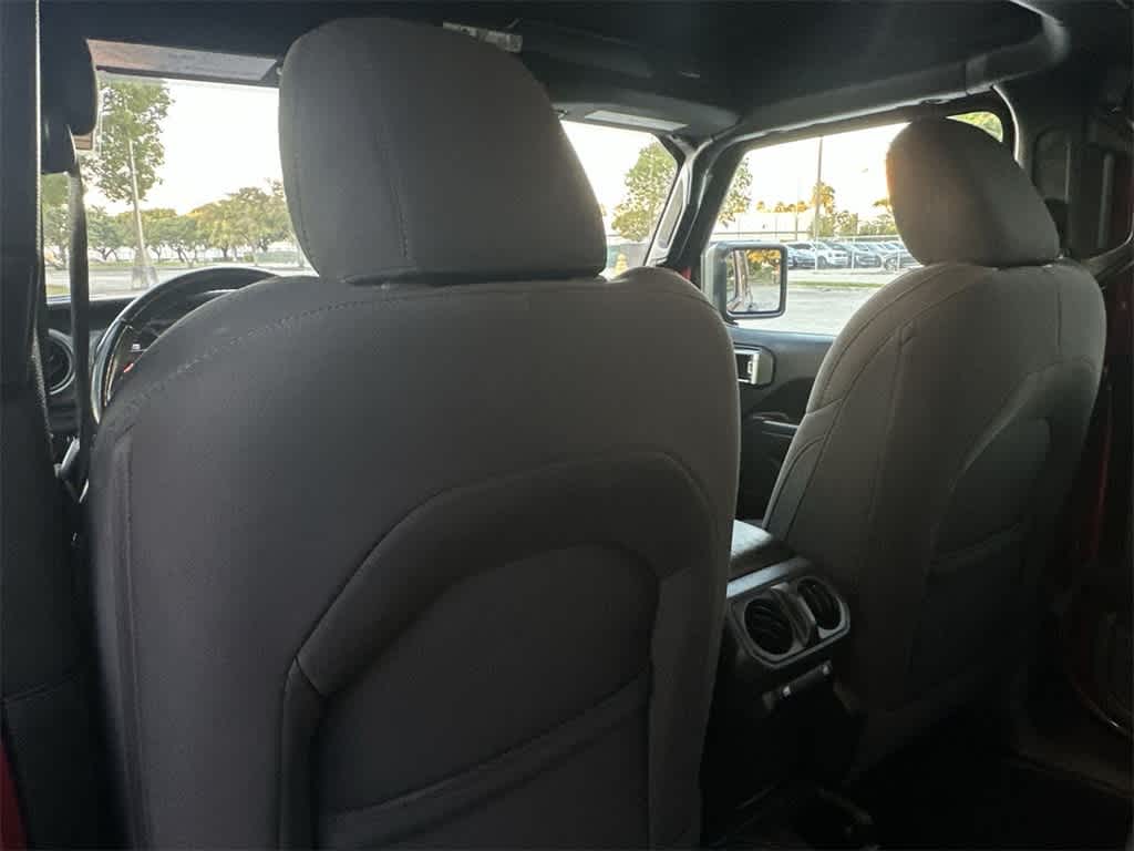 2022 Jeep Wrangler Unlimited Willys