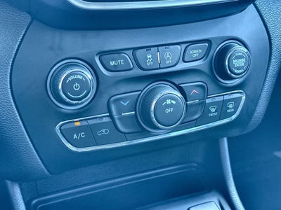 2021 Jeep Cherokee Altitude