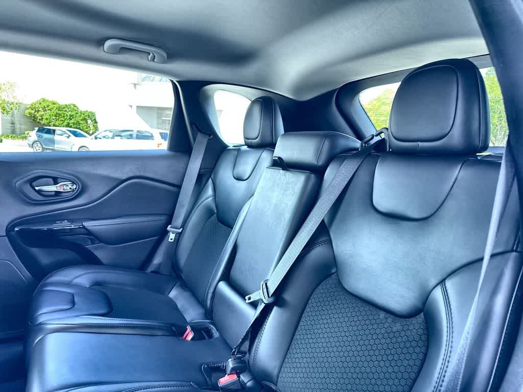2021 Jeep Cherokee Altitude