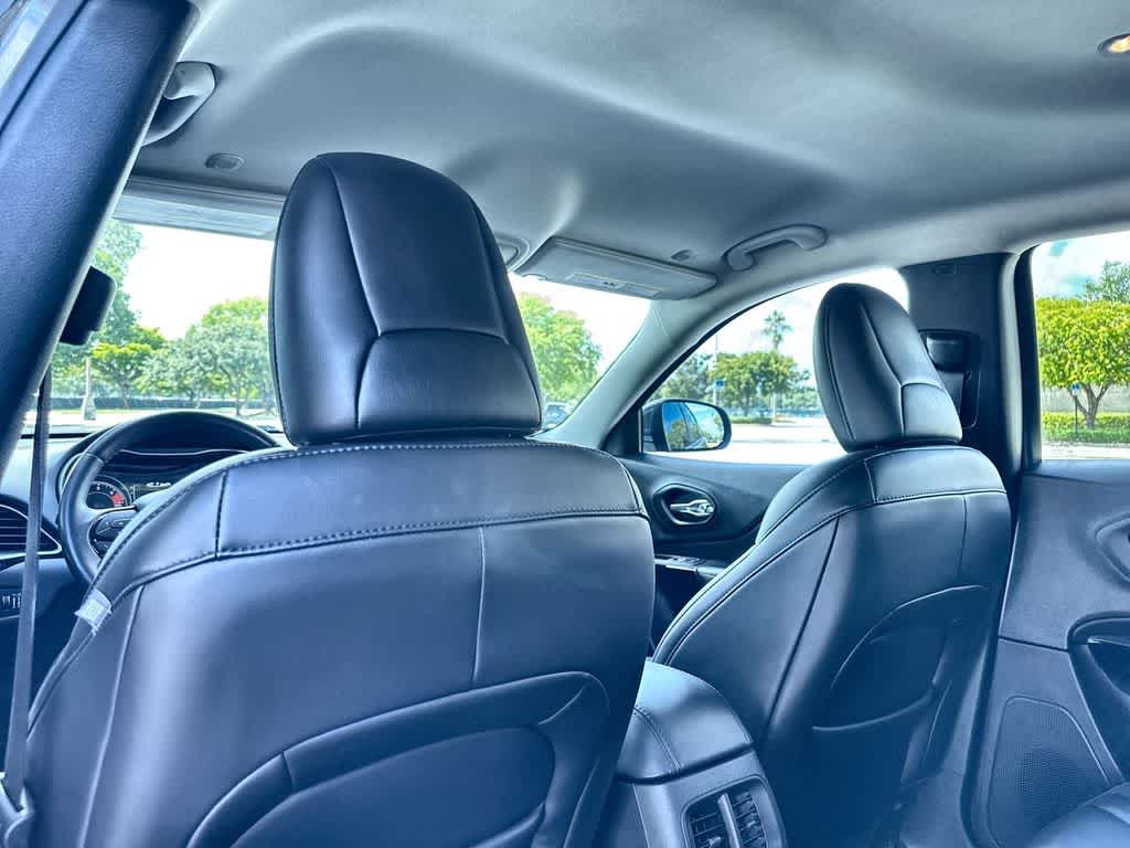2021 Jeep Cherokee Altitude