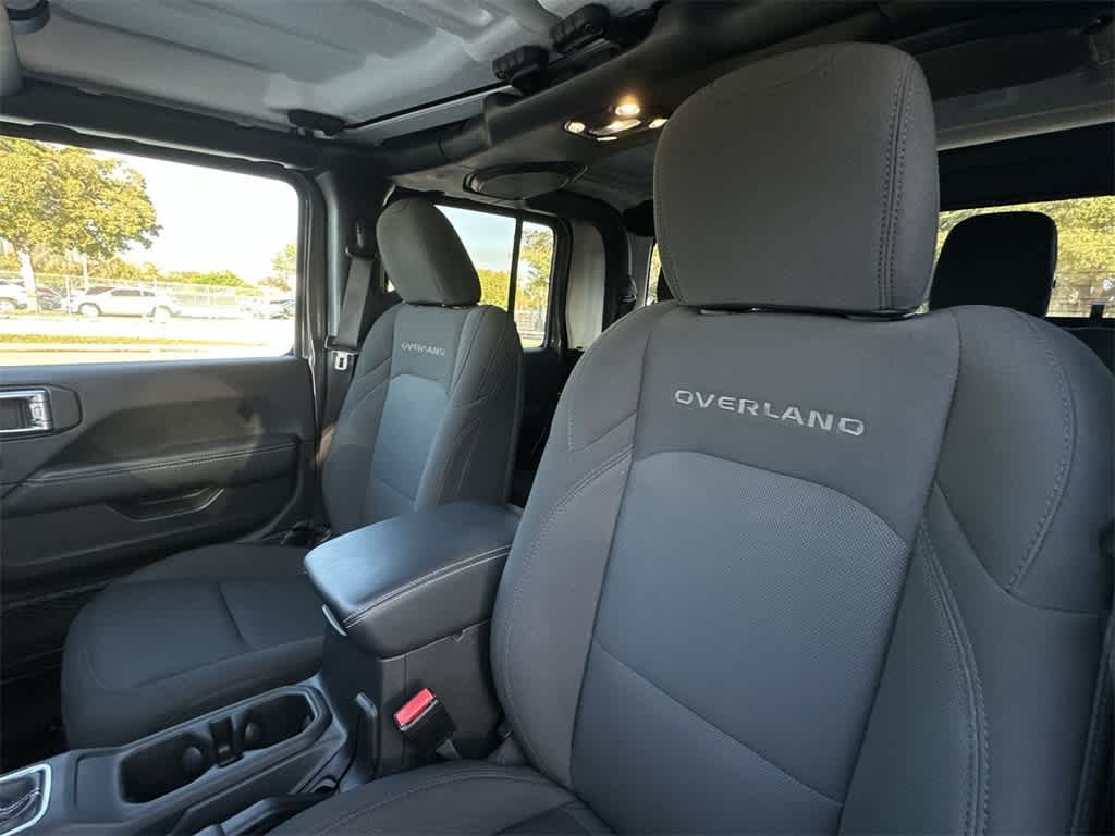 2023 Jeep Gladiator Overland