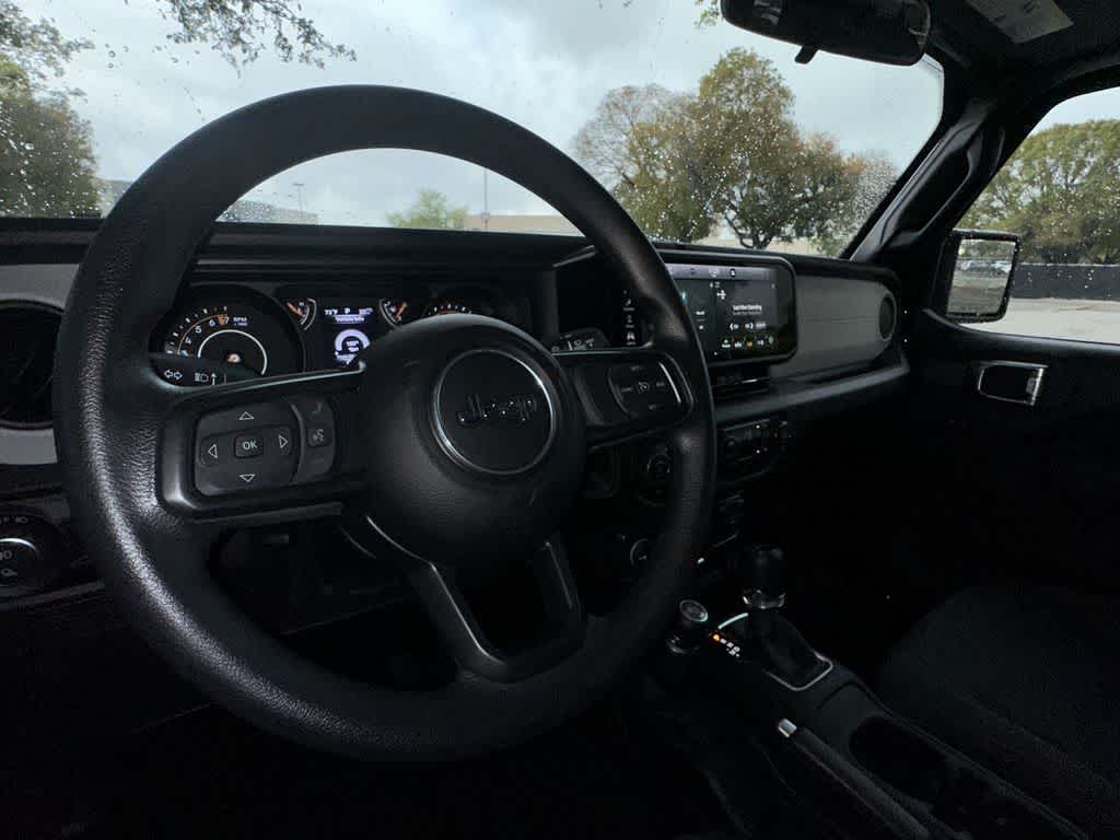 2025 Jeep Gladiator Sport