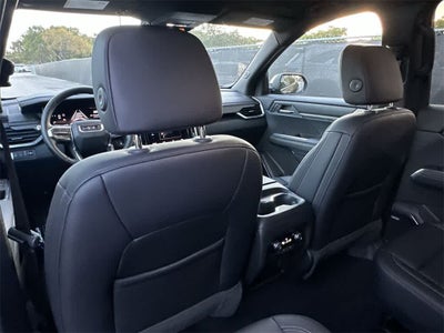 2024 GMC Acadia AWD Elevation