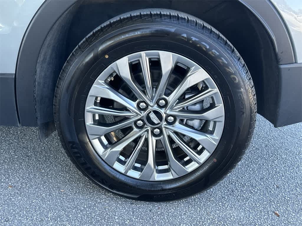 2025 Cadillac XT4 FWD Premium Luxury