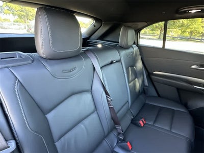 2025 Cadillac XT4 FWD Premium Luxury