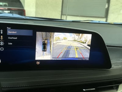 2025 Cadillac XT4 FWD Premium Luxury