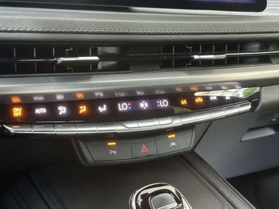 2025 Cadillac XT4 FWD Premium Luxury