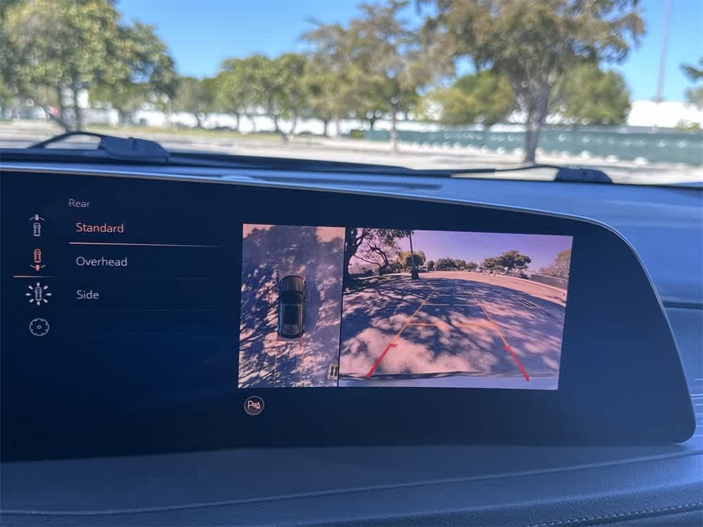 2025 Cadillac XT4 FWD Premium Luxury