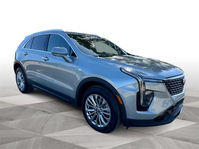 2025 Cadillac XT4 FWD Premium Luxury