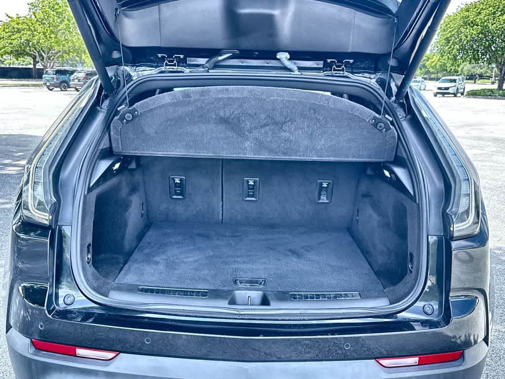 2022 Cadillac XT4 FWD Sport
