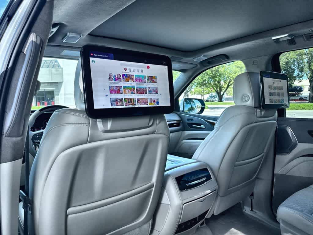 2024 Cadillac Escalade ESV RWD Sport Platinum