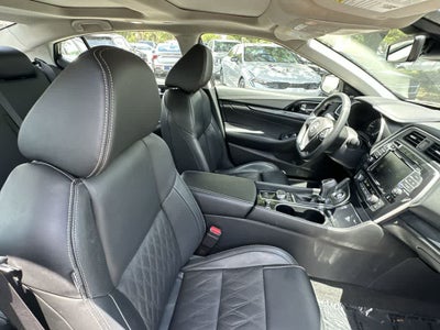 2023 Nissan Maxima Platinum