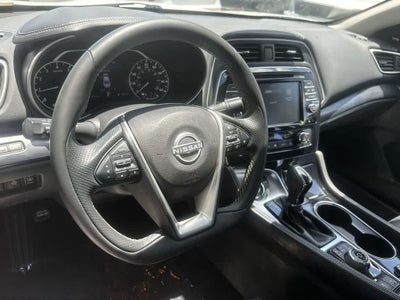 2023 Nissan Maxima Platinum