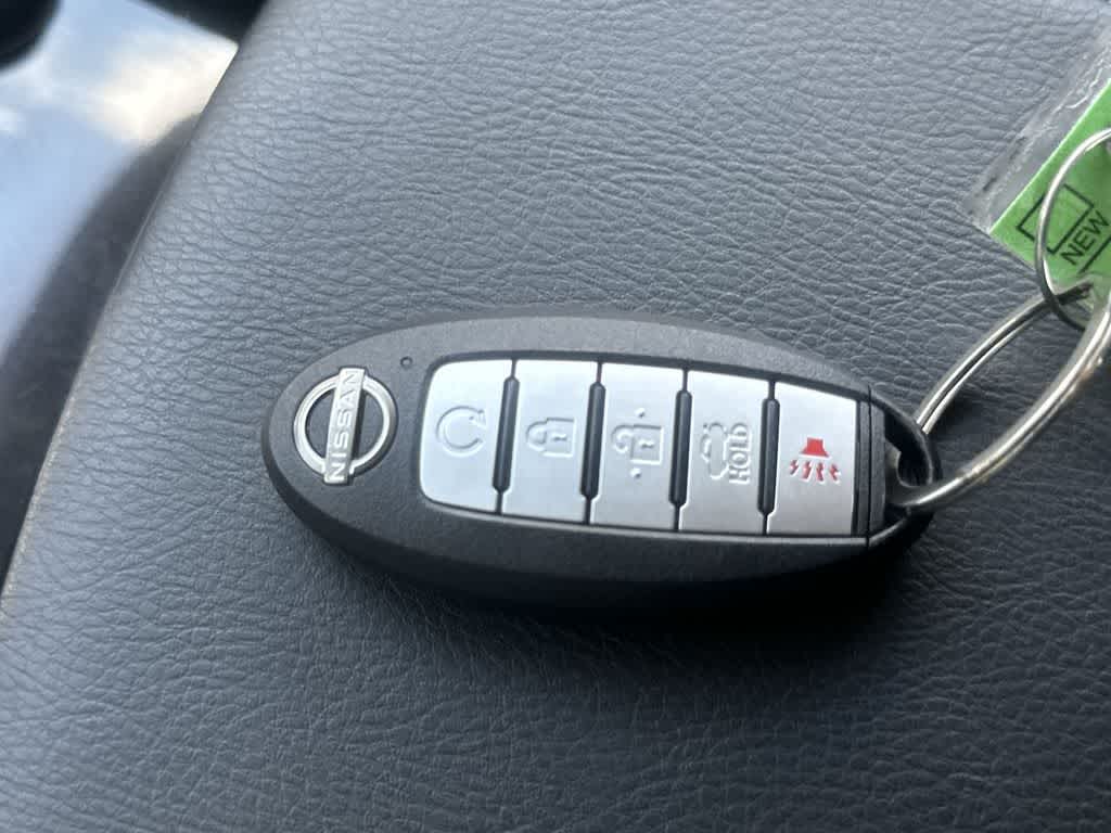 2023 Nissan Maxima Platinum