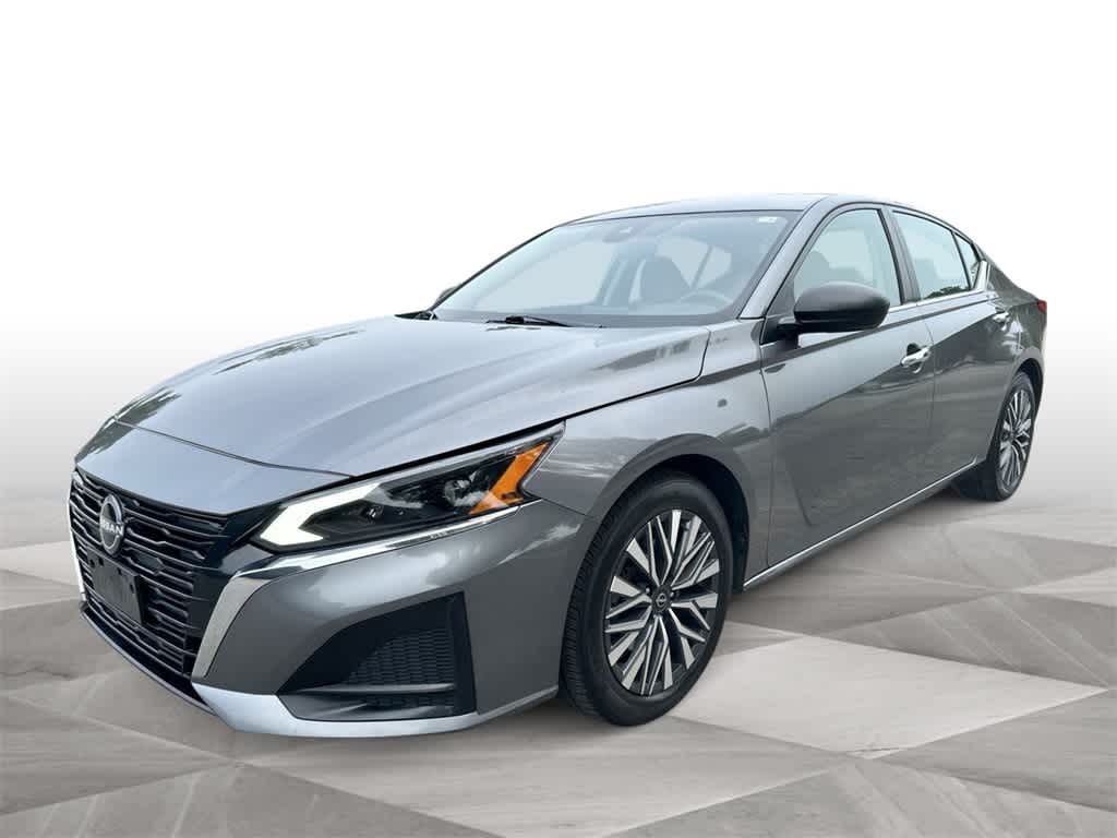 2024 Nissan Altima SV