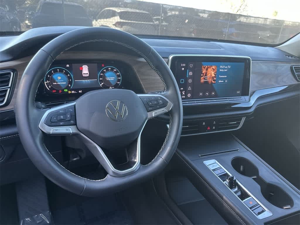 2024 Volkswagen Atlas 2.0T SE
