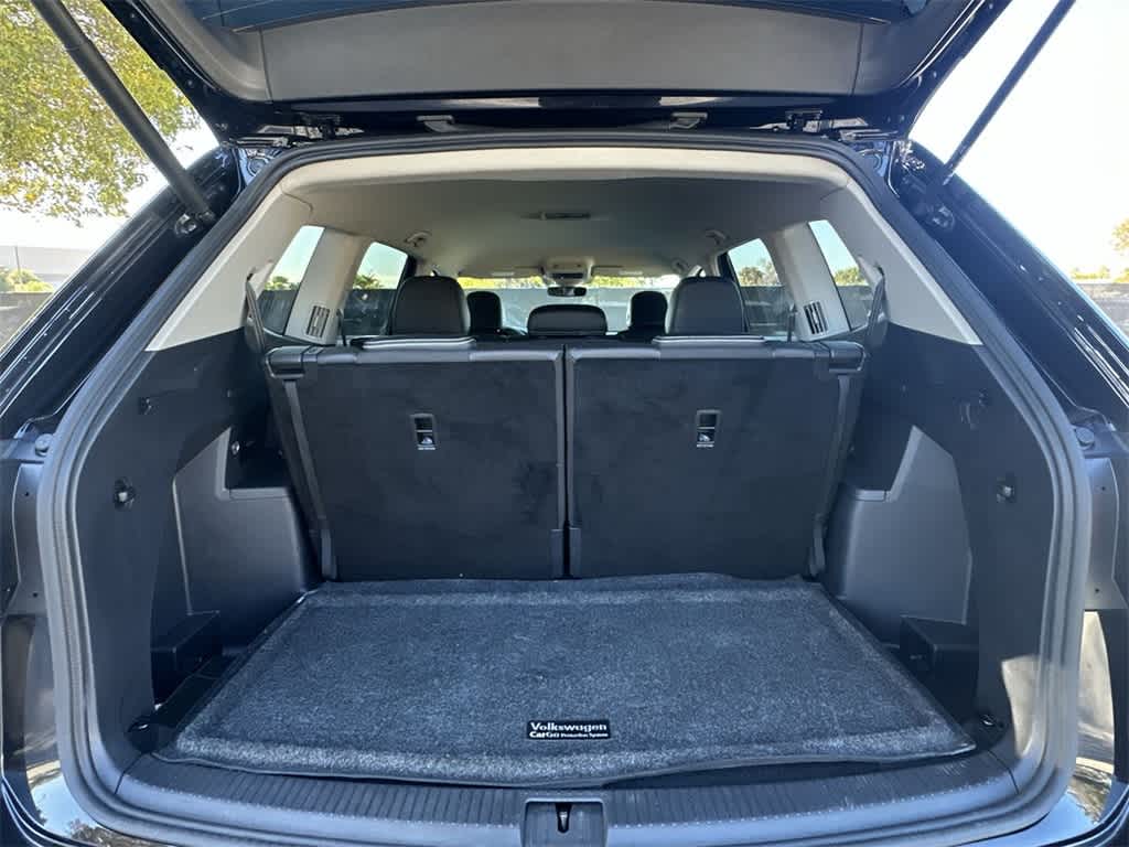 2024 Volkswagen Atlas 2.0T SE