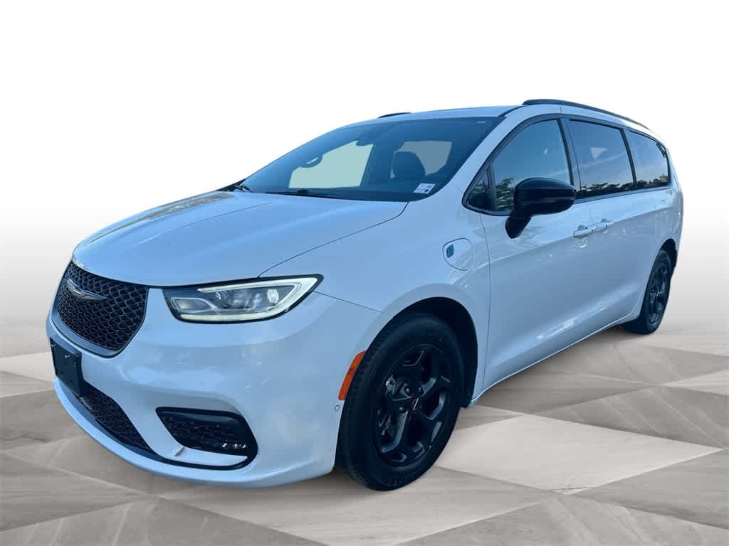 2024 Chrysler Pacifica Hybrid Premium S Appearance Pkg