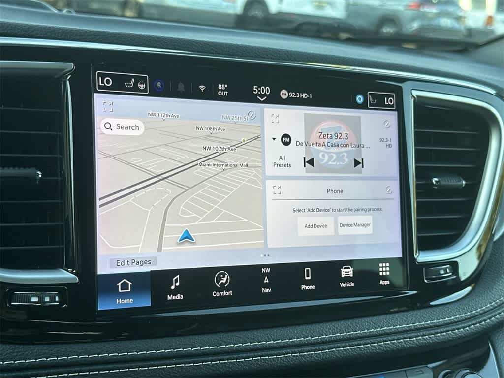 2024 Chrysler Pacifica Hybrid Premium S Appearance Pkg