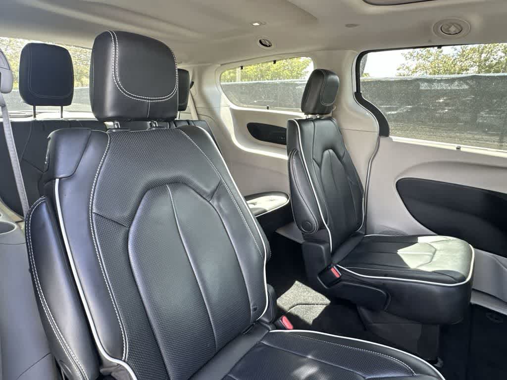 2022 Chrysler Pacifica Limited