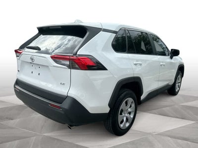 2025 Toyota RAV4 LE