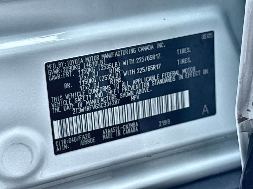 2025 Toyota RAV4 XLE