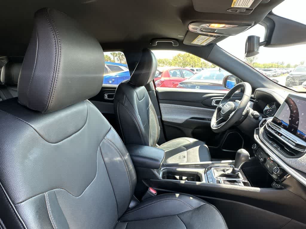 2023 Jeep Compass Latitude Lux