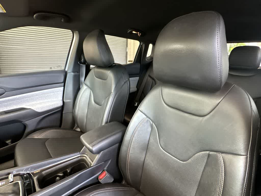 2023 Jeep Compass Latitude Lux