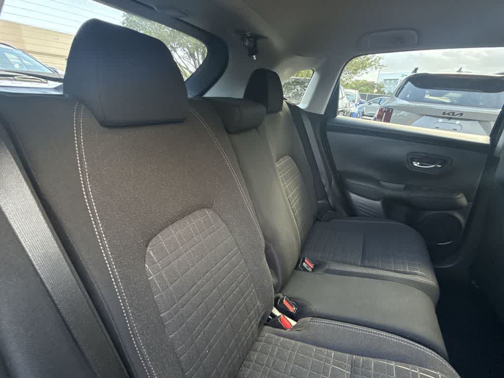 2023 Honda HR-V LX