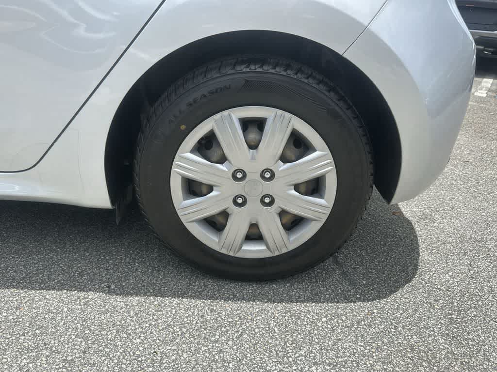 2023 Kia Rio 5-Door S