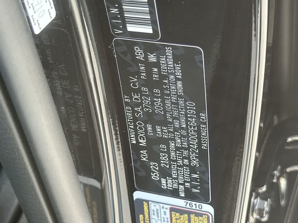 2023 Kia Forte LXS