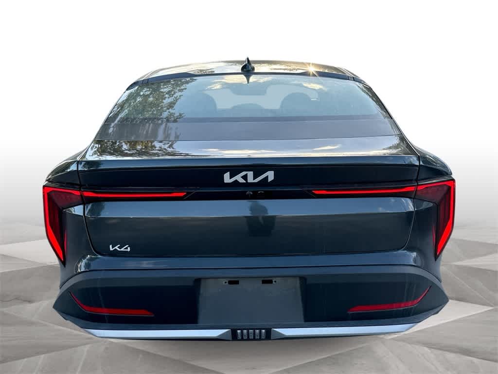 2025 Kia K4 LX