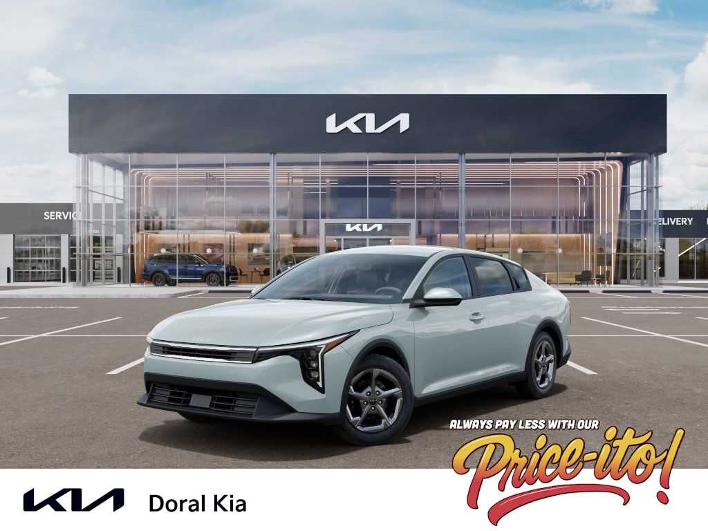 2026 Kia K4 LXS