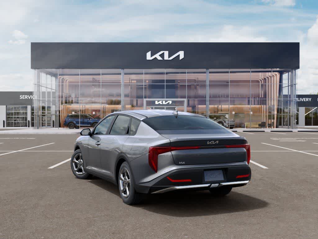 2026 Kia K4 LXS