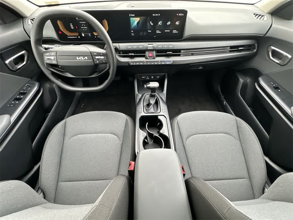 2025 Kia K4 LX