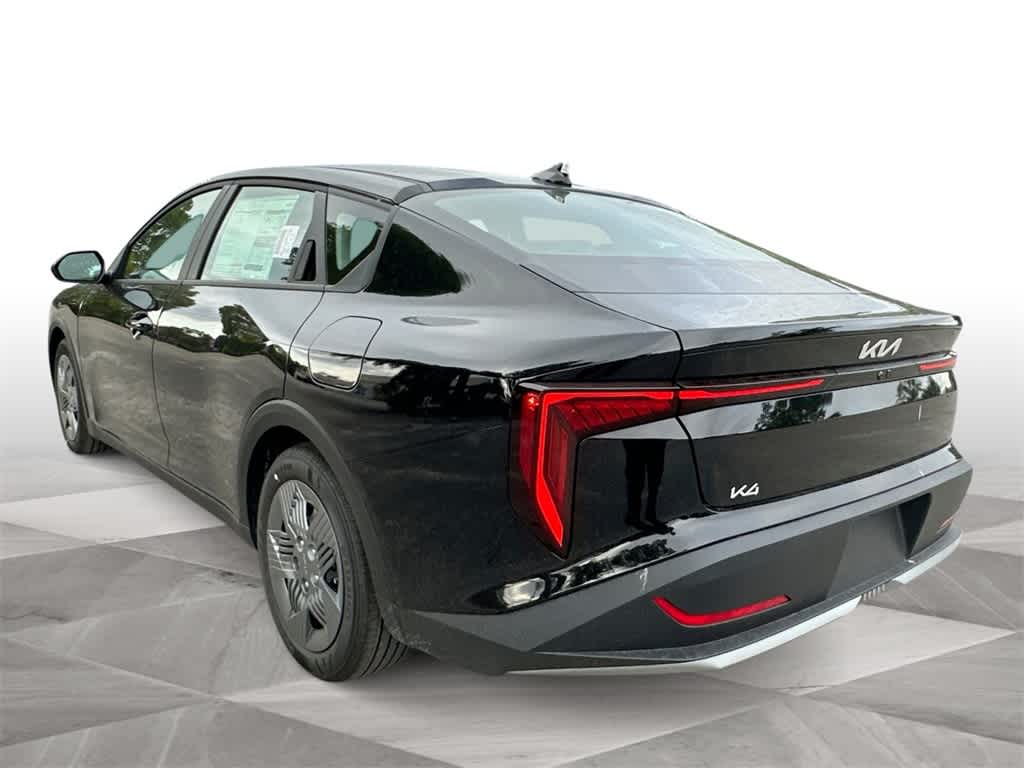 2025 Kia K4 LX