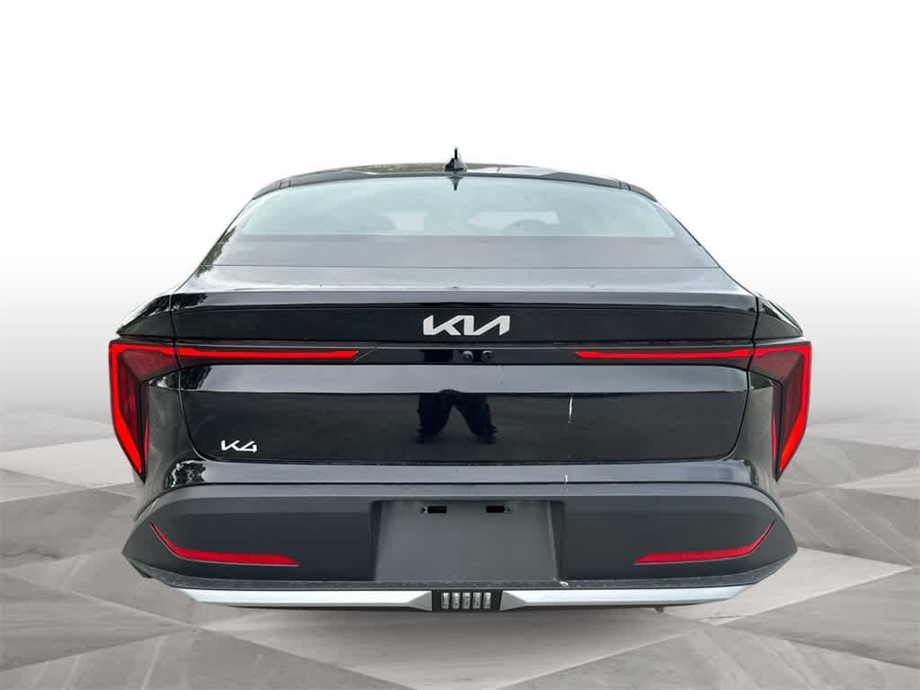 2025 Kia K4 LX