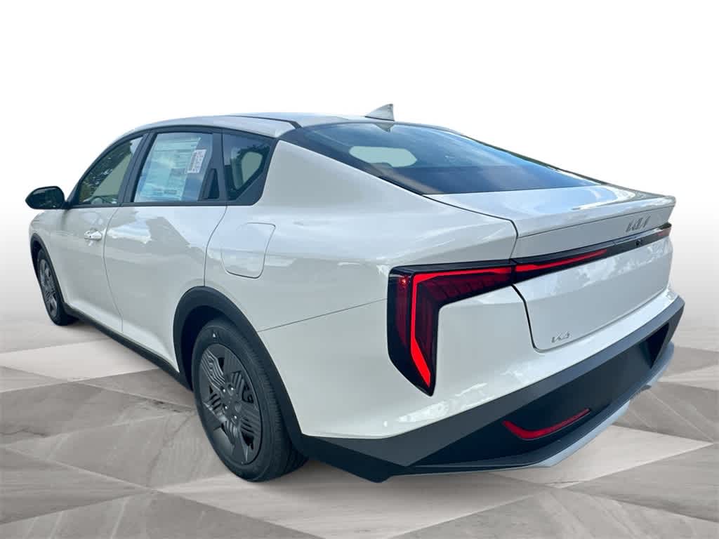 2025 Kia K4 LX
