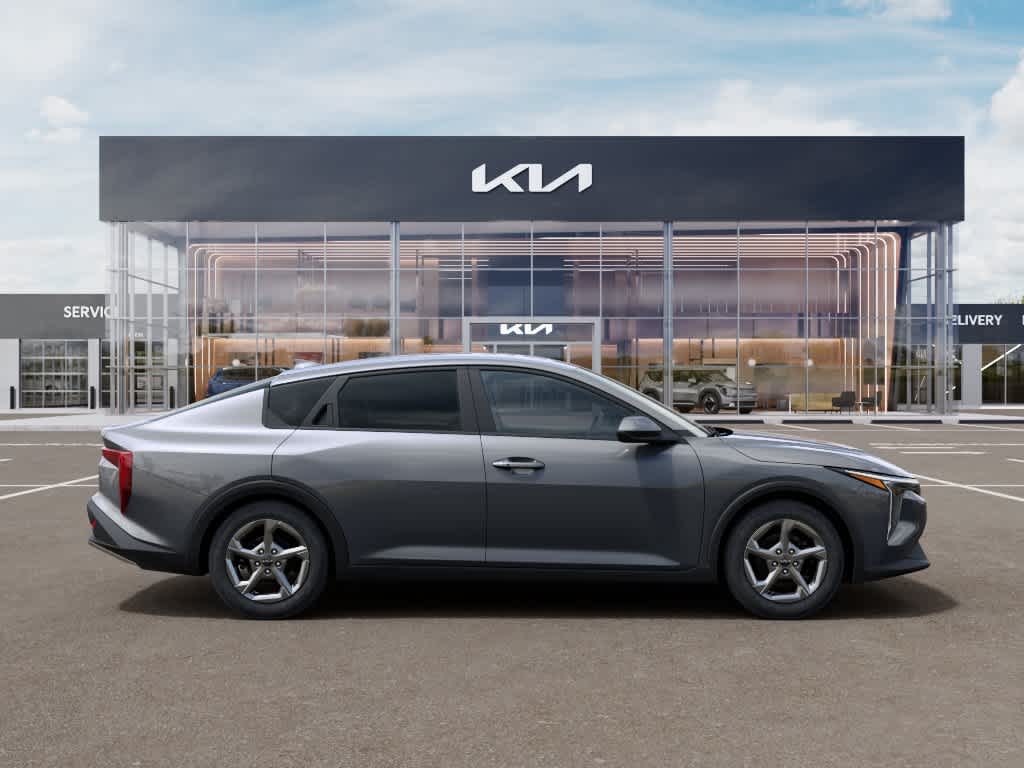2027 Kia K4 LXS