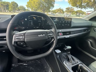 2025 Kia K4 EX