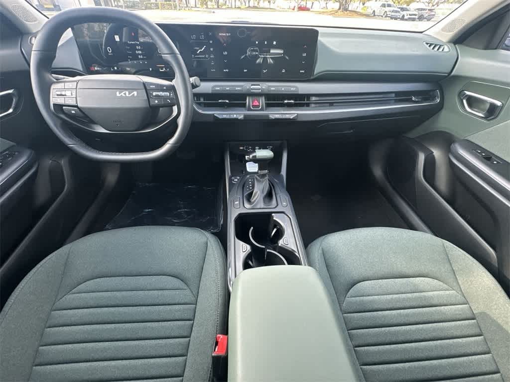 2025 Kia K4 EX