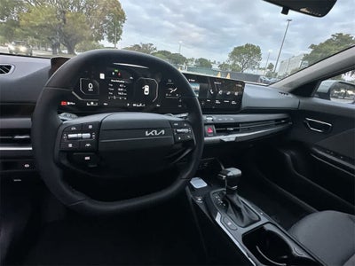 2025 Kia K4 EX