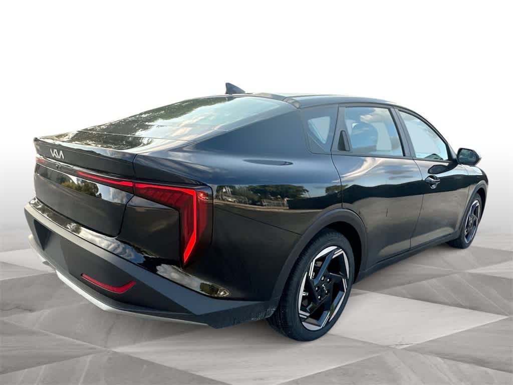 2026 Kia K4 EX