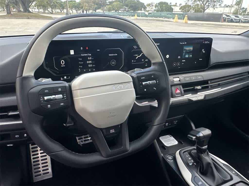 2025 Kia K4 GT-Line Turbo