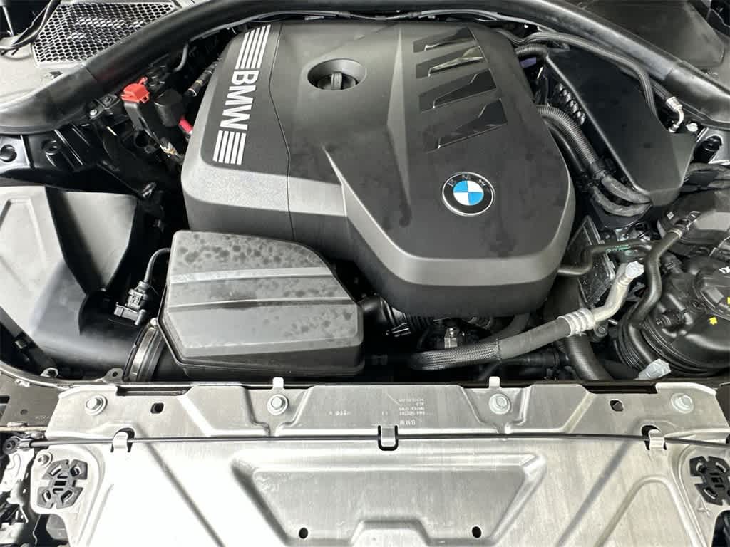 2025 BMW 3 Series 330i