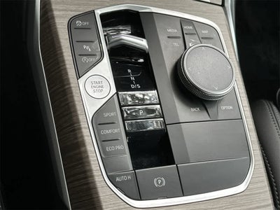 2025 BMW 3 Series 330i