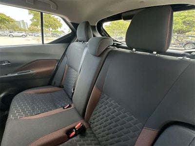 2023 Nissan Kicks SR
