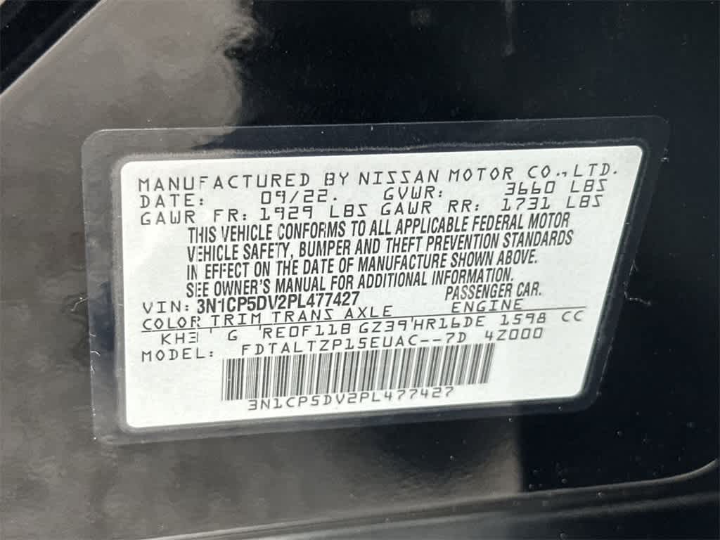 2023 Nissan Kicks SR